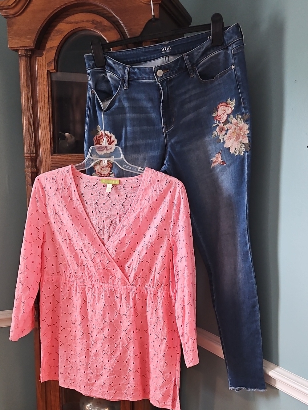 Sigrid Olsen  Eyelet  Top  & A.n.a Embroidered Jeans